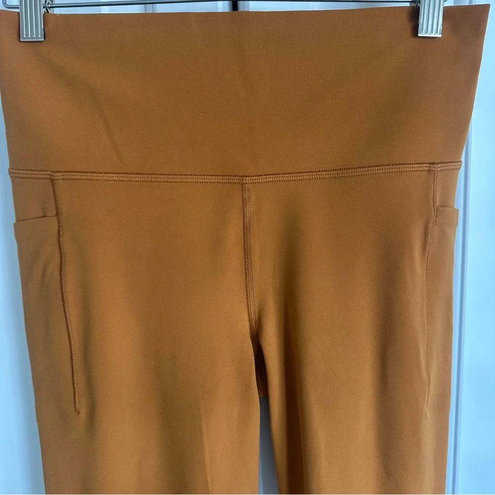 Athleta Salutation Stash Pocket Tight worn 3x Size M, Cattail Brown. - Picture 4 of 8